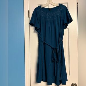 Torrid Embroidered Capped Sleeve Mini Dress Deep Blue Size 1 H21